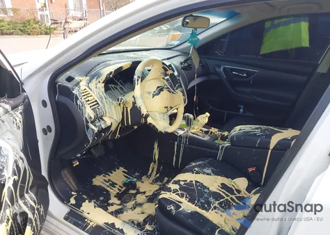 2018 Nissan Altima 2.5 S z USA, uszkodzony, nr VIN 1N4AL3AP9JC260637